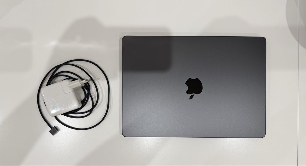 Apple MacBook Pro 14, M4, 16/512