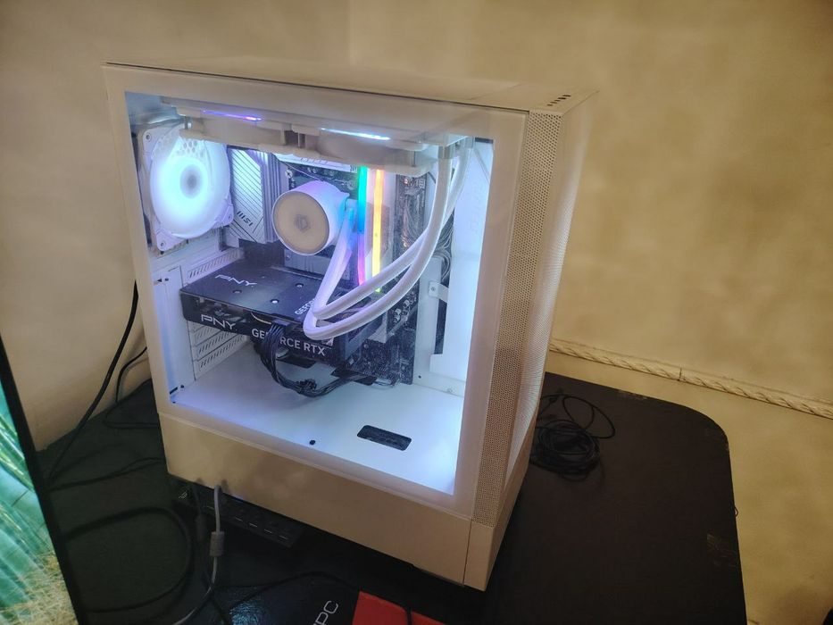 Kamplekt pc sotiladi igravoy