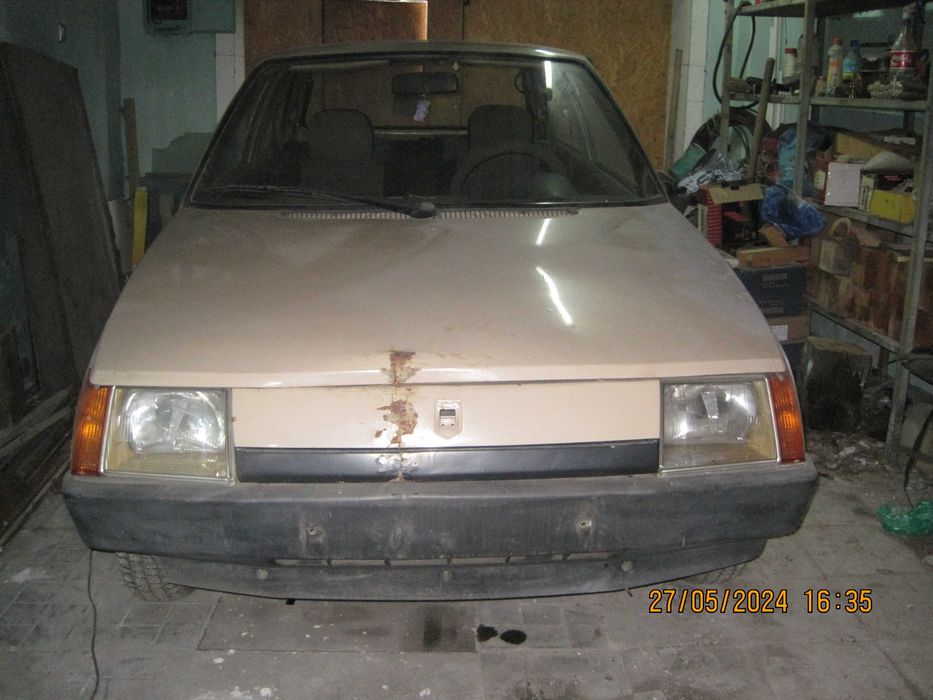 продаётся заз 1102  таврия