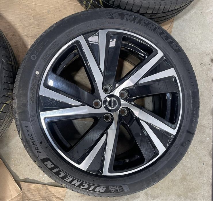 Jante Volvo 18 S60 V60 245/45R18 Michelin vara