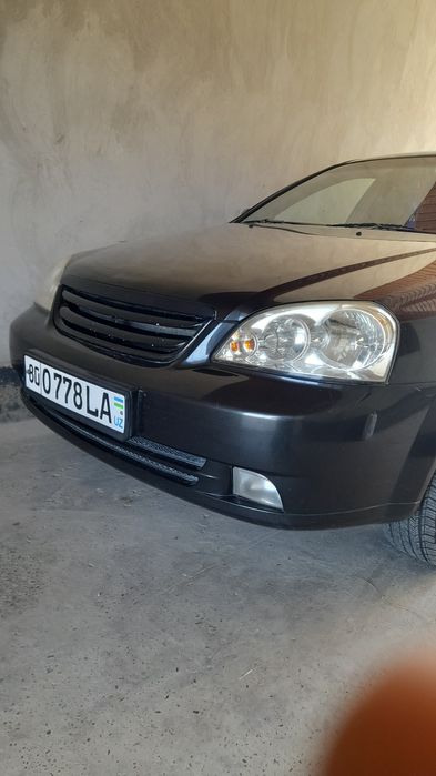 Lasseti 1.8 sotiladi