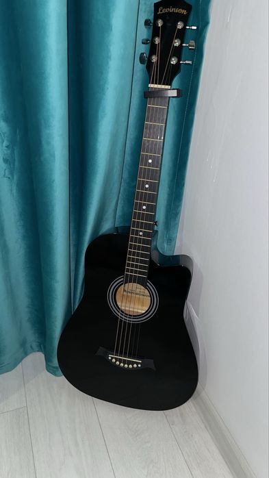 Гитара новый комплект