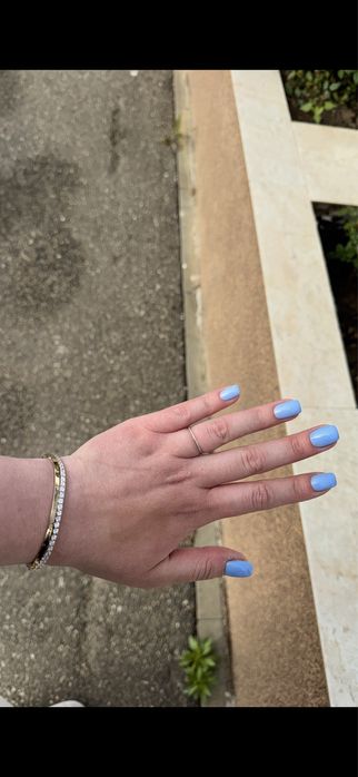 Bratara aur model Cartier