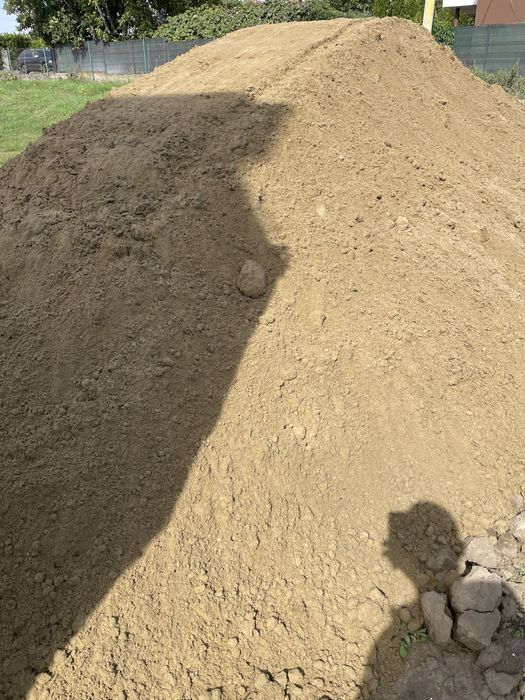 Nisip pentru gazon Pamant negru