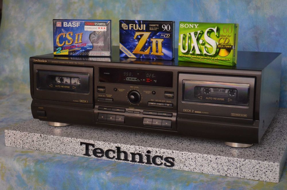 Pickup Thorens td 146 mk V retaurat in lemn masiv stejar