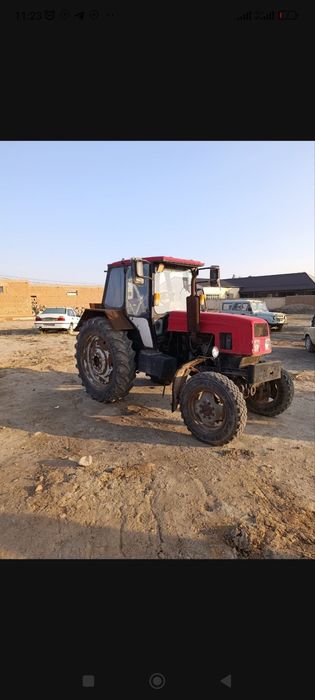 LTZ 60AB10 traktor
