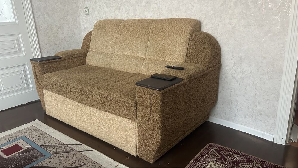 ДИВАН сатылады состоение мошный таза ұқыпты қолданылған.