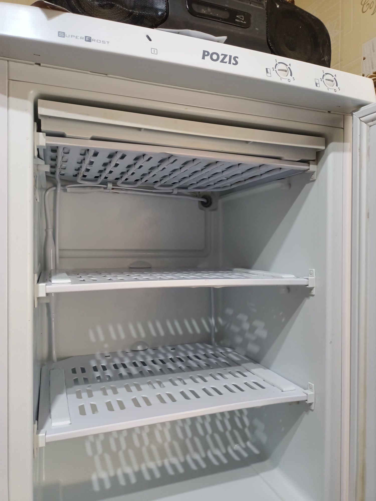 Продам морозильную камеру POZIS