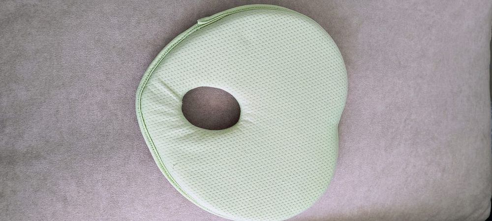 Vând pernuță bebe