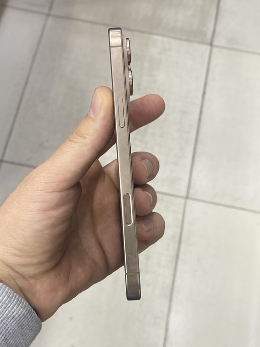 iPhone 16 pro max 256gb