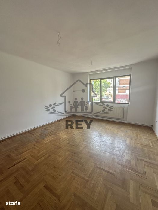 Proprietate versatila de vanzare zona Bd Victorierie-3 incaperi