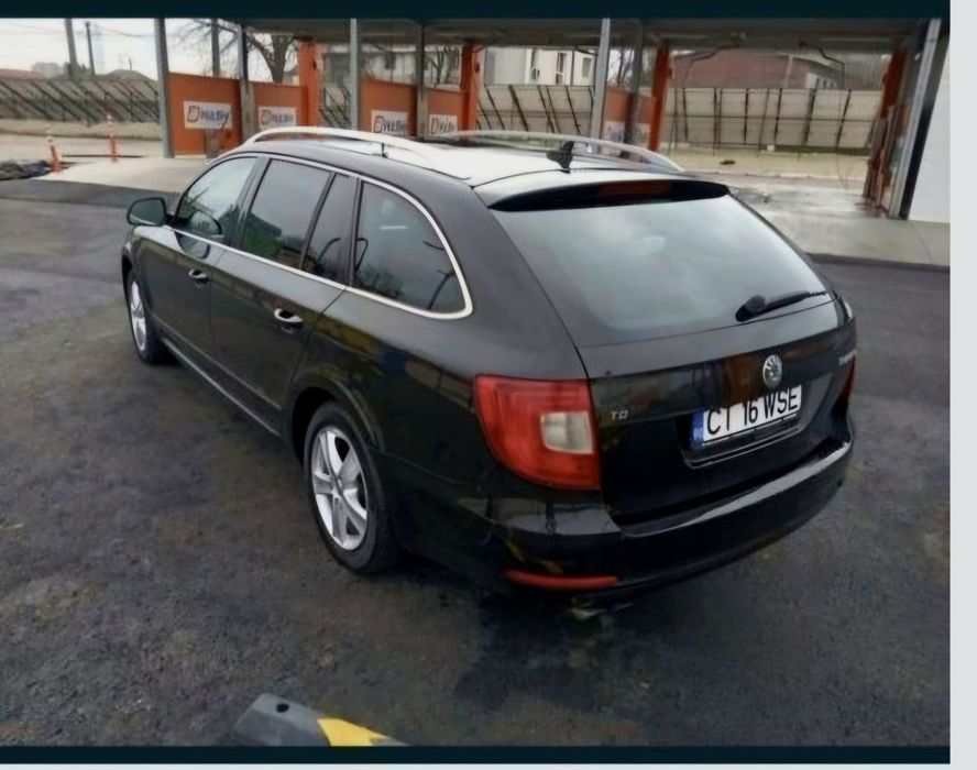 Vând Skoda superb