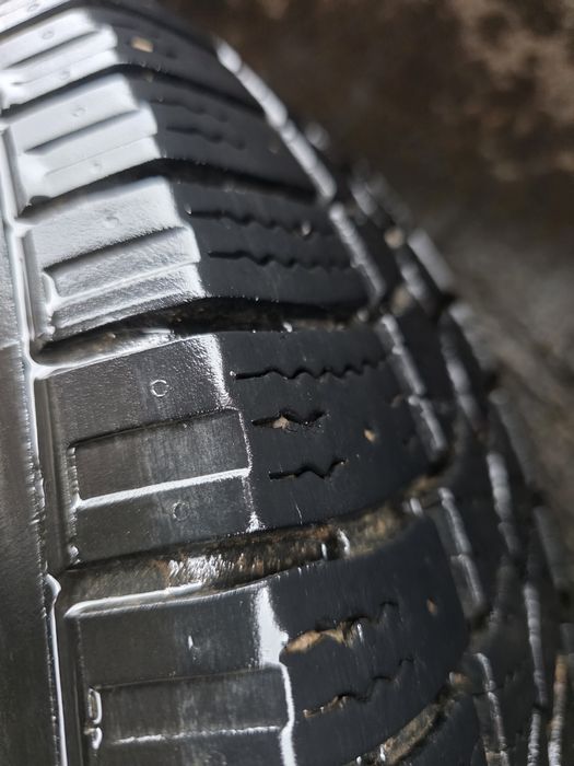 Vand cauciucuri de iarna