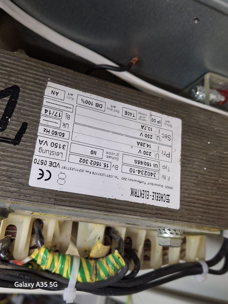 Vând un transformator de separație,de la 230v la 230v