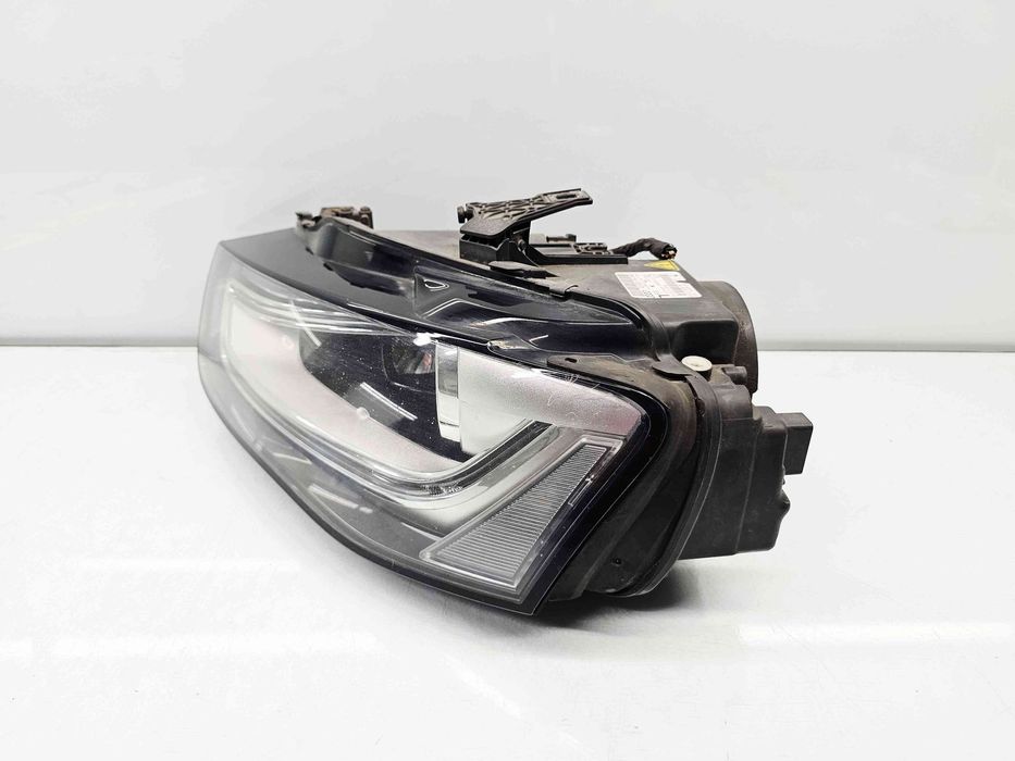 Far stanga Audi A4 (8K2, B8.5) Facelift [Fabr 2008-2015] 8K0941031D