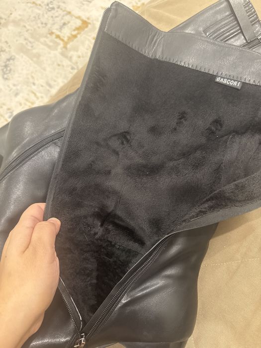 Продается зимние сапоги за символическую  цену