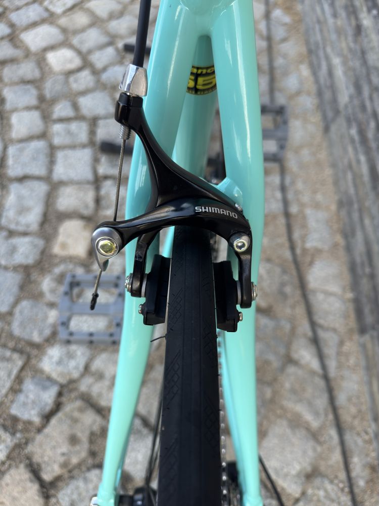 Шосеен велосипед Bianchi via nirone 7 размер: 28/55см