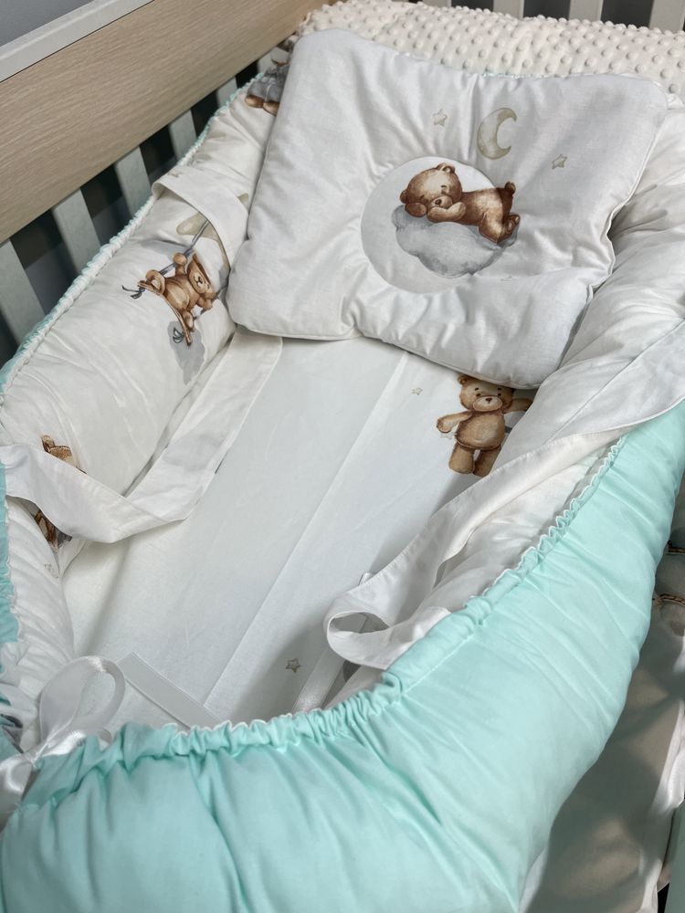 Ръчно изработено гнездо за бебе с подарък възглавничка от ранфорс 100%