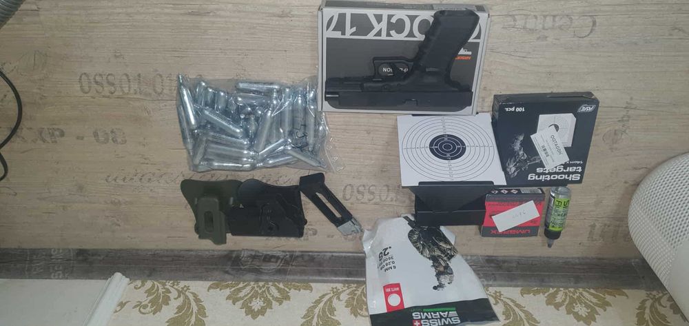 Pistol GLOCK17 NOU cu accesorii