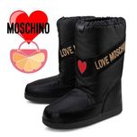 LOVE MOSCHINO № 37 & 38 – Дамски апрески с лого "GOLD PEACE & LOVE"