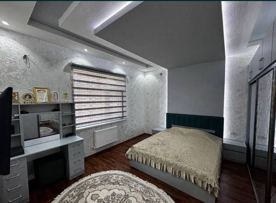 Продаётся евро коттедж Алишеробод