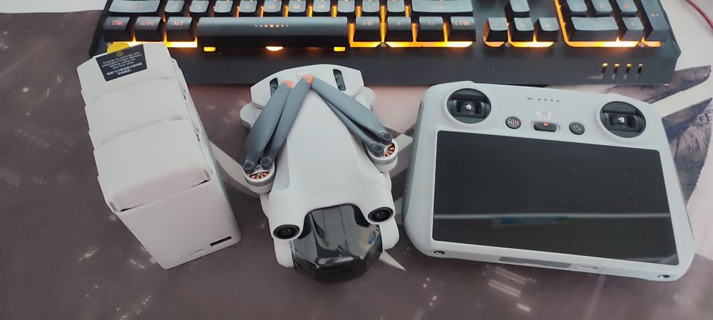 DJI mini 3 pro, fly more kit plus