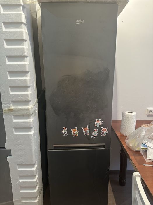 Продам холодильник в отл состяний