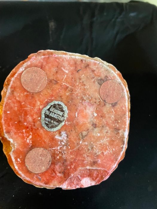 Bricheta in piatra de  alabastru rosu italia,anii 1970 lucrata manual