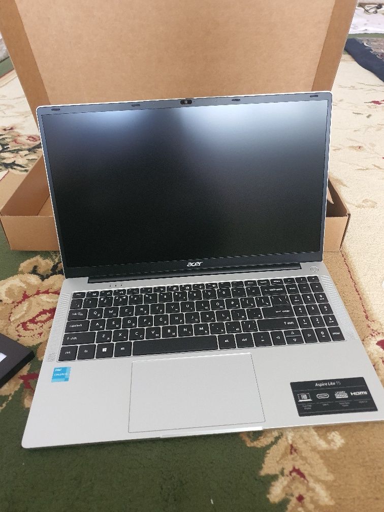 Ноутбук Acer Aspire lite 15