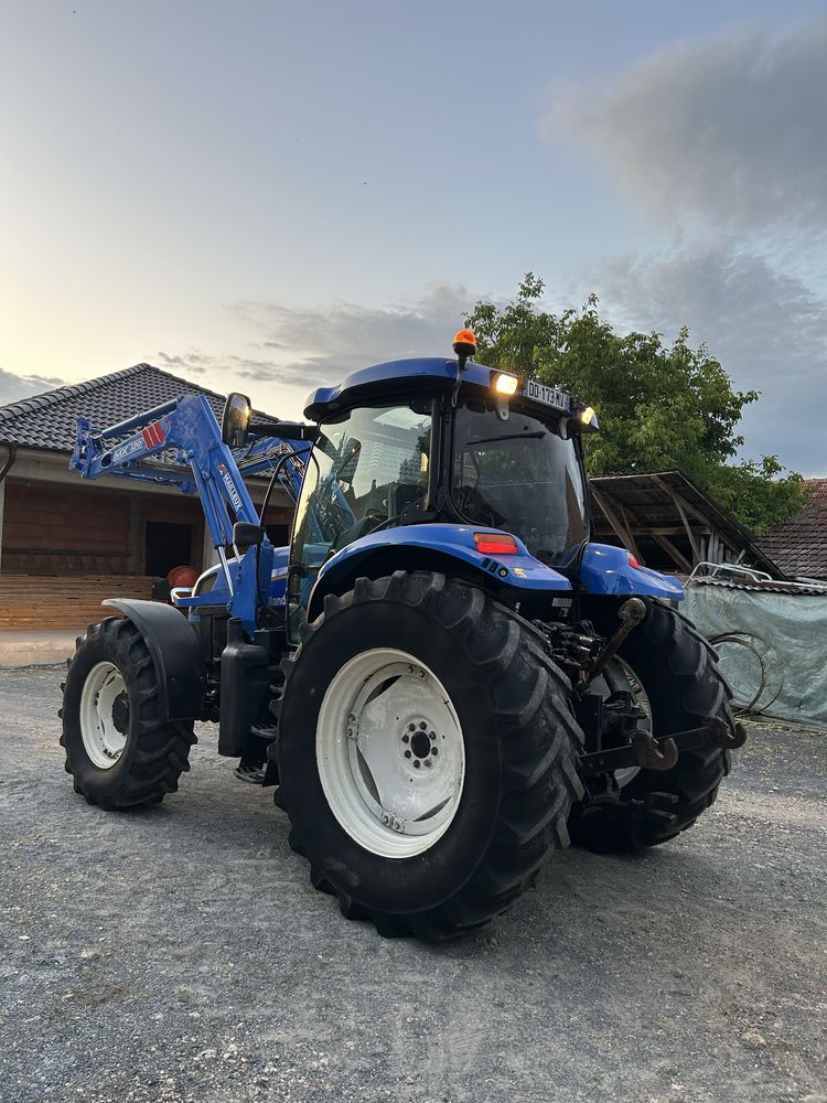 Tractor New Holland