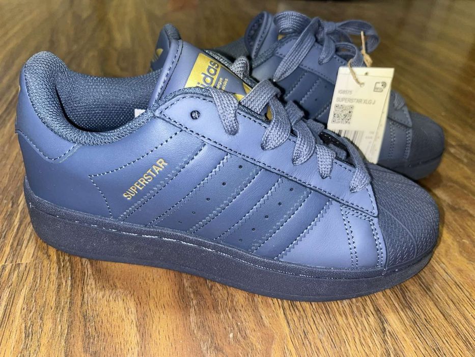 Маратонки Adidas