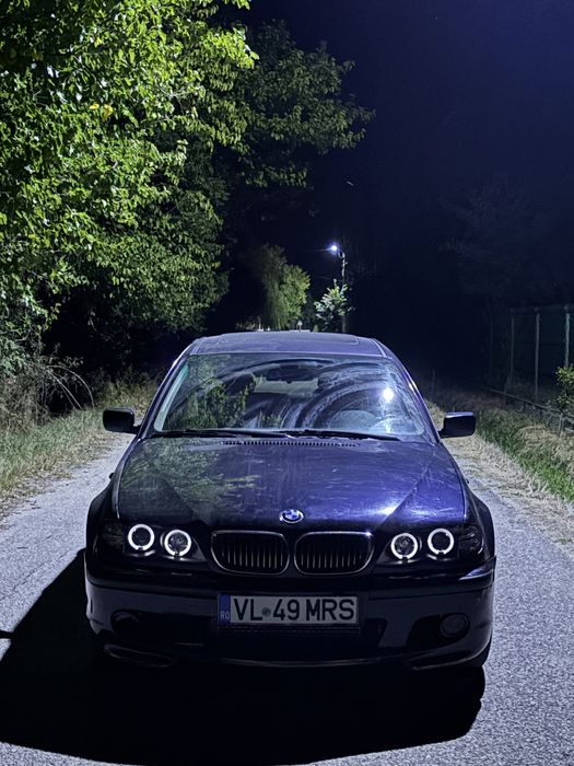 Vând faruri Led bmw e46 facelift sedan/touring
