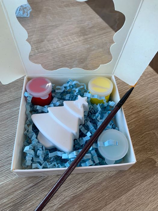 Гипсови фигурки за оцветяване