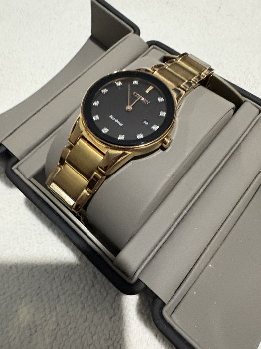 Часовник Citizen Eco drive