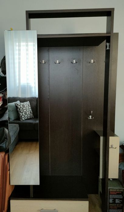 Срочно продам бу прихожую