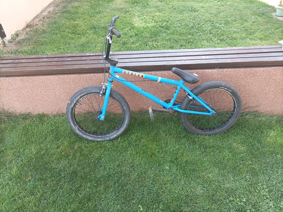 Vând bicicletă BMX Stolen Casino