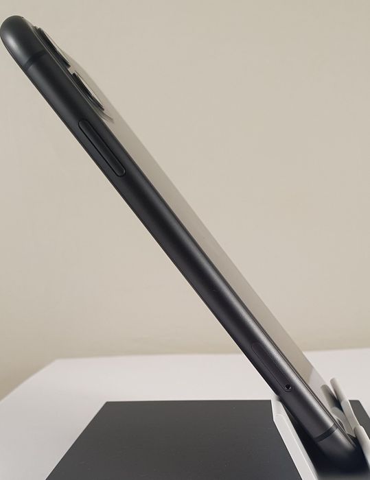 Iphone 11 64g нов