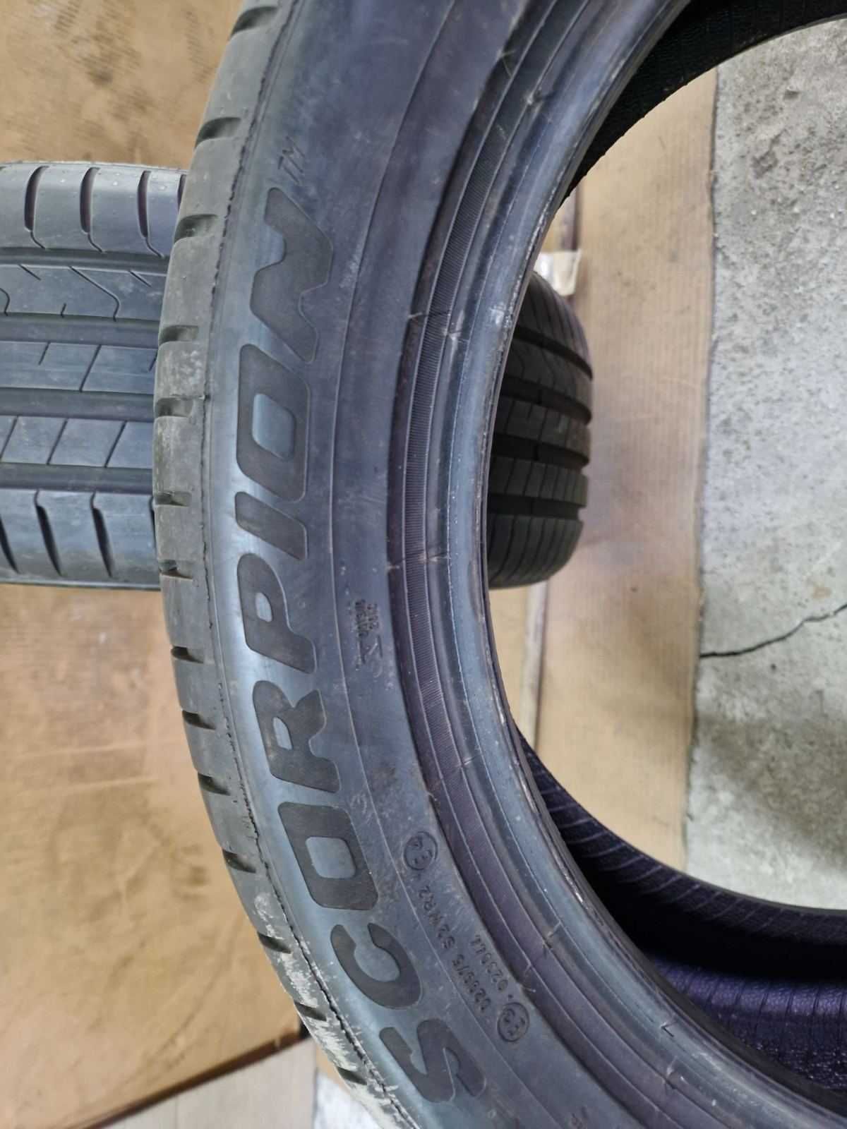 2 Pirelli R19 255/45
летни гуми
DOT3322