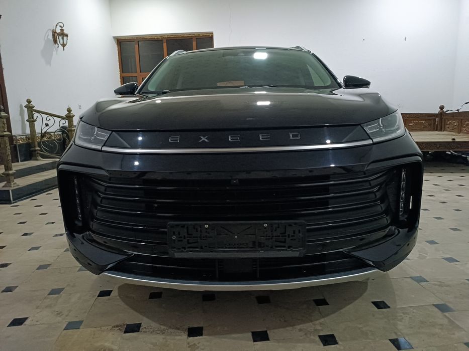 Exeed TXL 2024 ideal