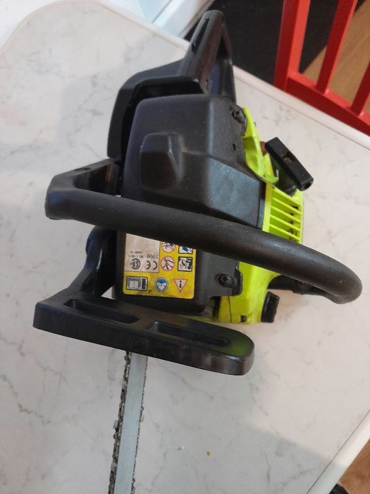 Motoferastrau poulan 38 cm