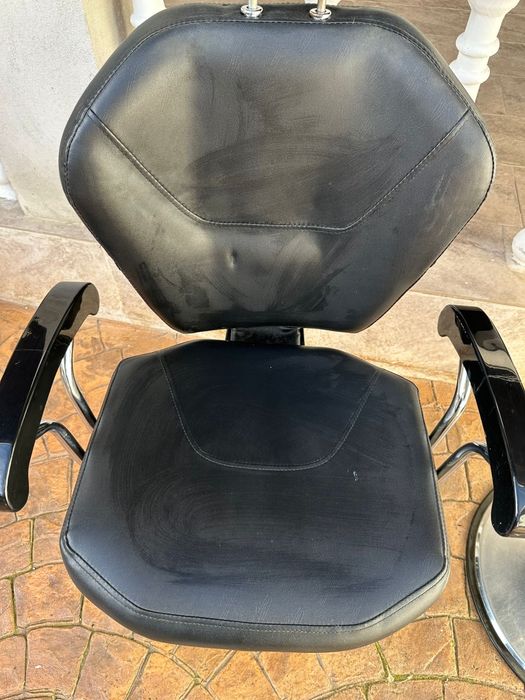 Scaune Frizerie+ Lampa