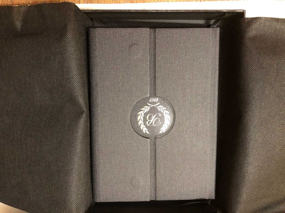 Бизнес аксесоари F. Bartholdi – бележник и химикалки в подаръчни кутии