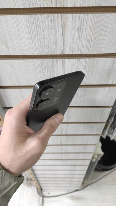 Redmi 13c память 128гб ишлаши зор