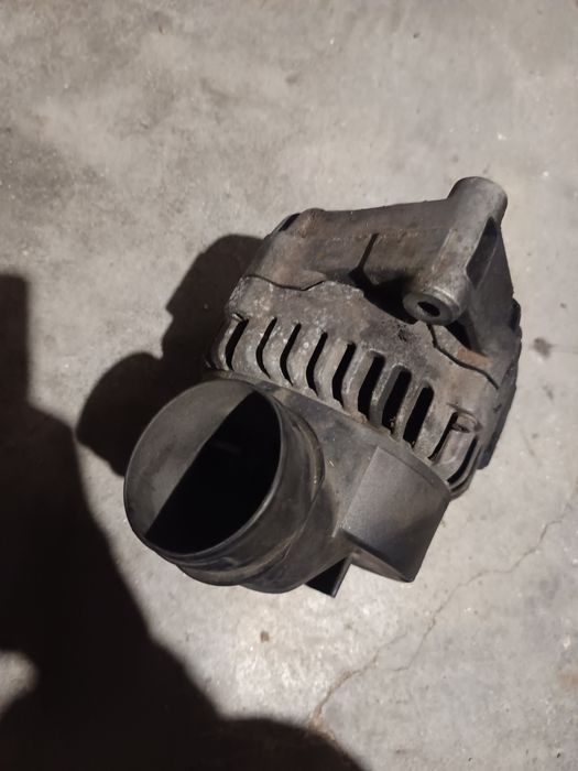 Генератор за бмв е39 525 тдс