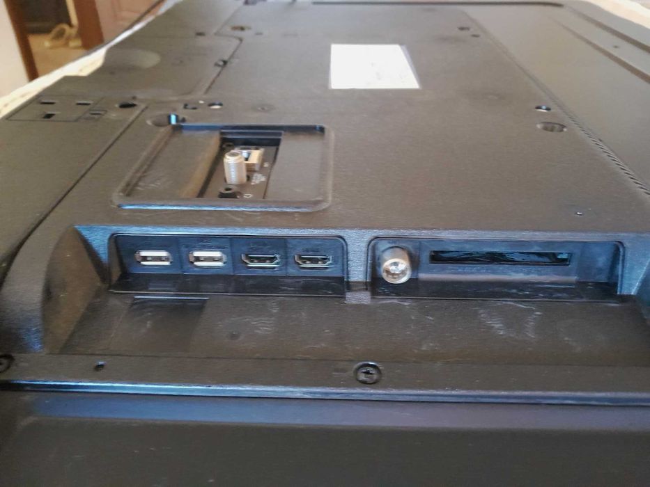 телевизор за части Hitachi