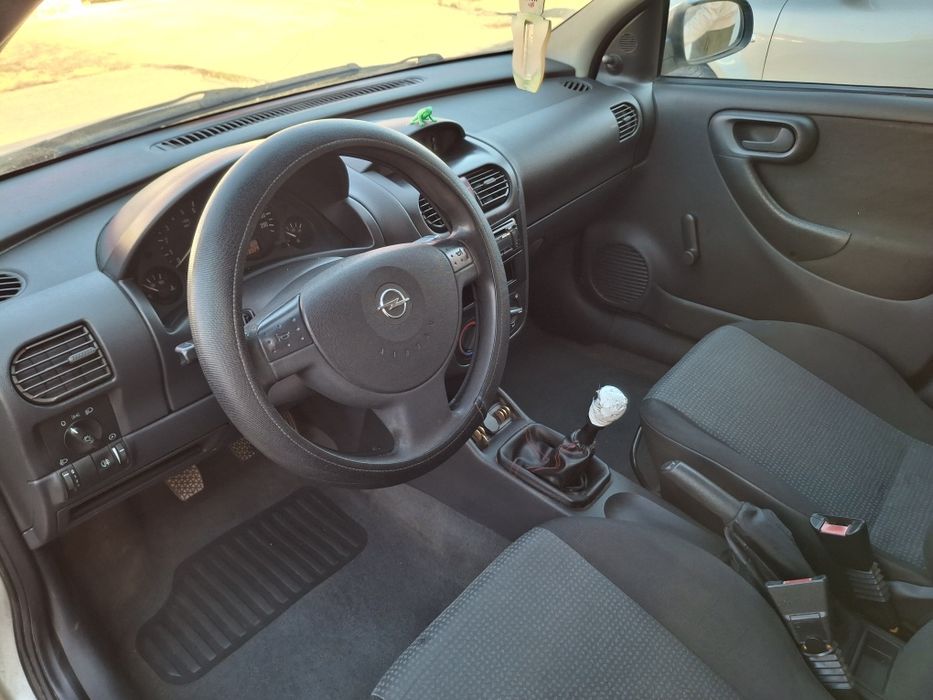 Opel corsa C 1.3 CDTI