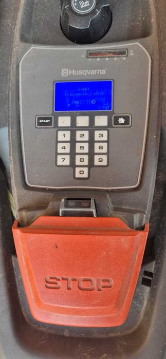 Robot de tuns gazon/iarba Husqvarna Automower 105, aproape nefolosit