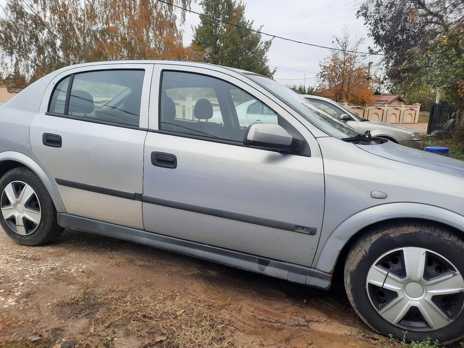 Opel Astra G an fabricație 2002
