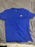 Tricou nike albastru de la fosta mea (nu l am purtat ca ne am desp)