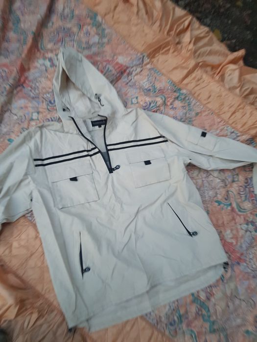 Продам куртку тёплую